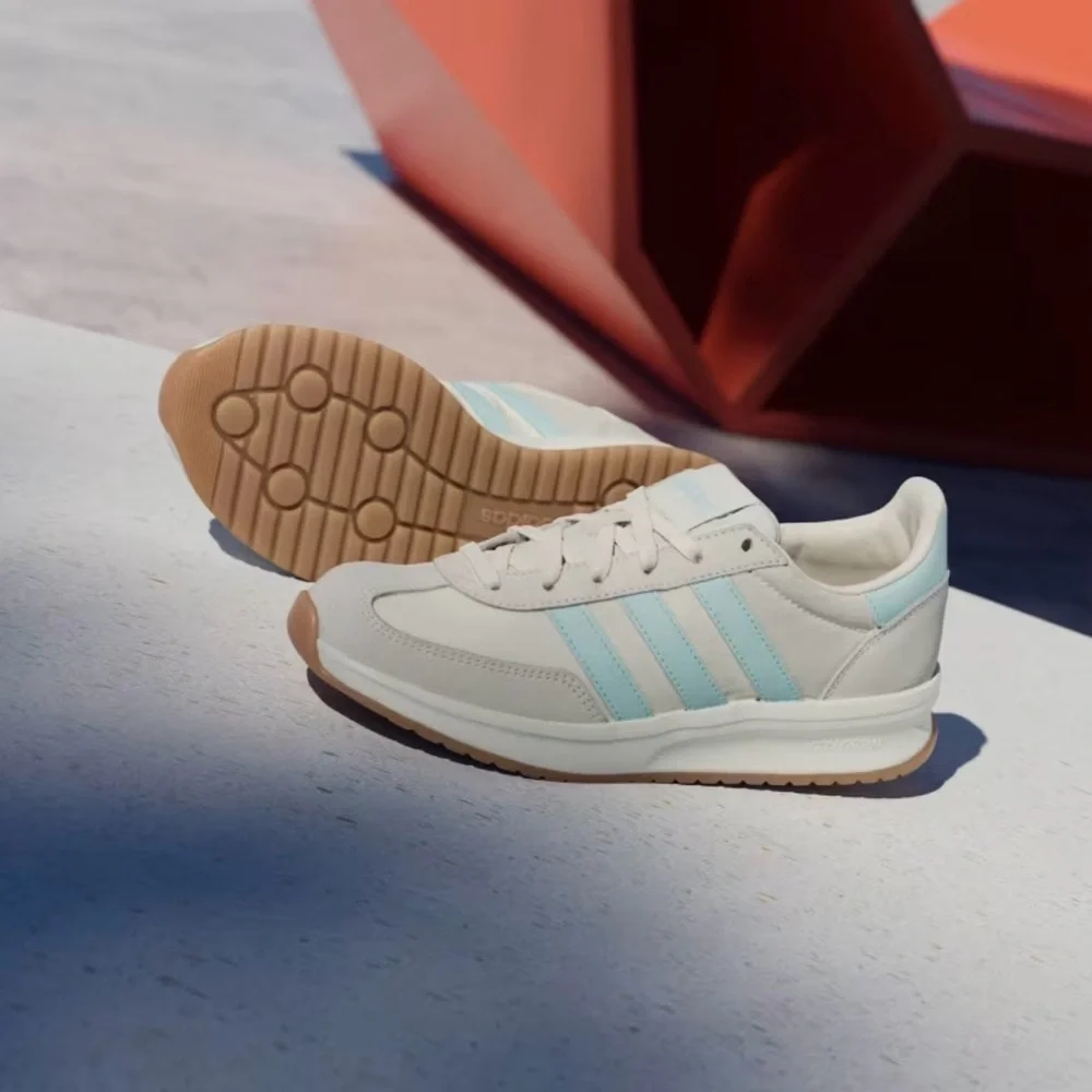 Adidas Women's Run 70’s 2.0 Semi Flash Aqua / Off White - Picture 3 of 10